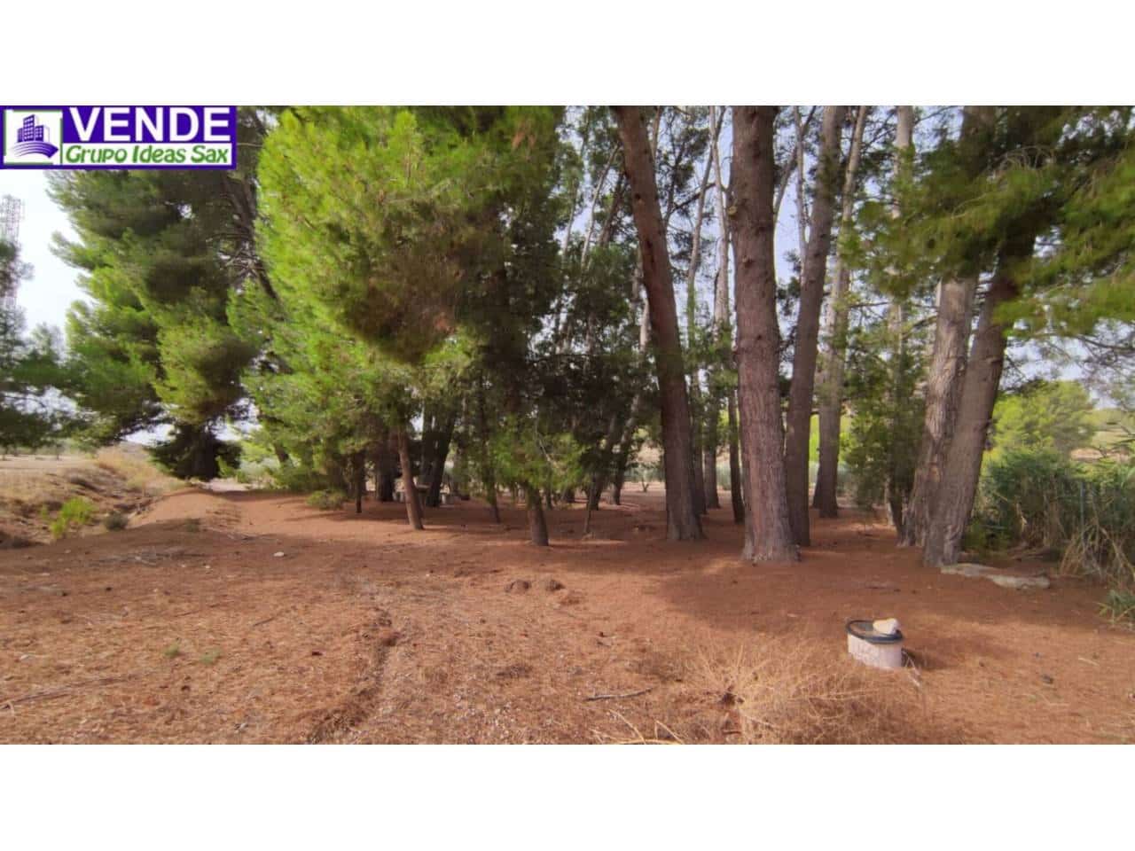 Commercial for sale in Sax with garage - € 160,000 (Ref: 9310343)