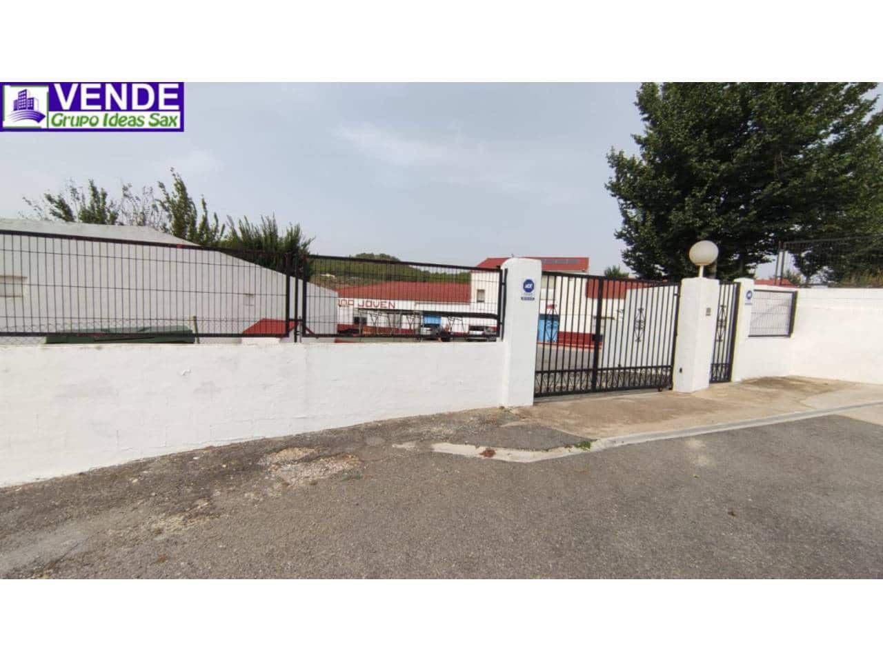 Commercial for sale in Sax with garage - € 160,000 (Ref: 9310343)