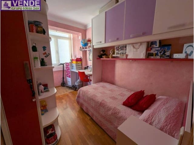 3 soverom Leilighet til salgs i Sax - € 103 000 (Ref: 9312195)