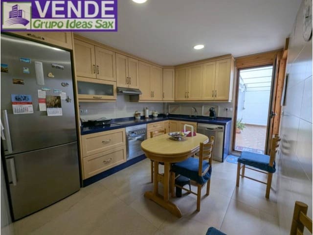 5 bedroom Terraced Villa for sale in Sax with garage - € 259,900 (Ref: 9337489)