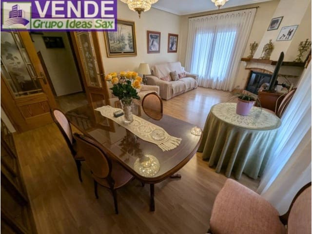 5 bedroom Terraced Villa for sale in Sax with garage - € 259,900 (Ref: 9337489)