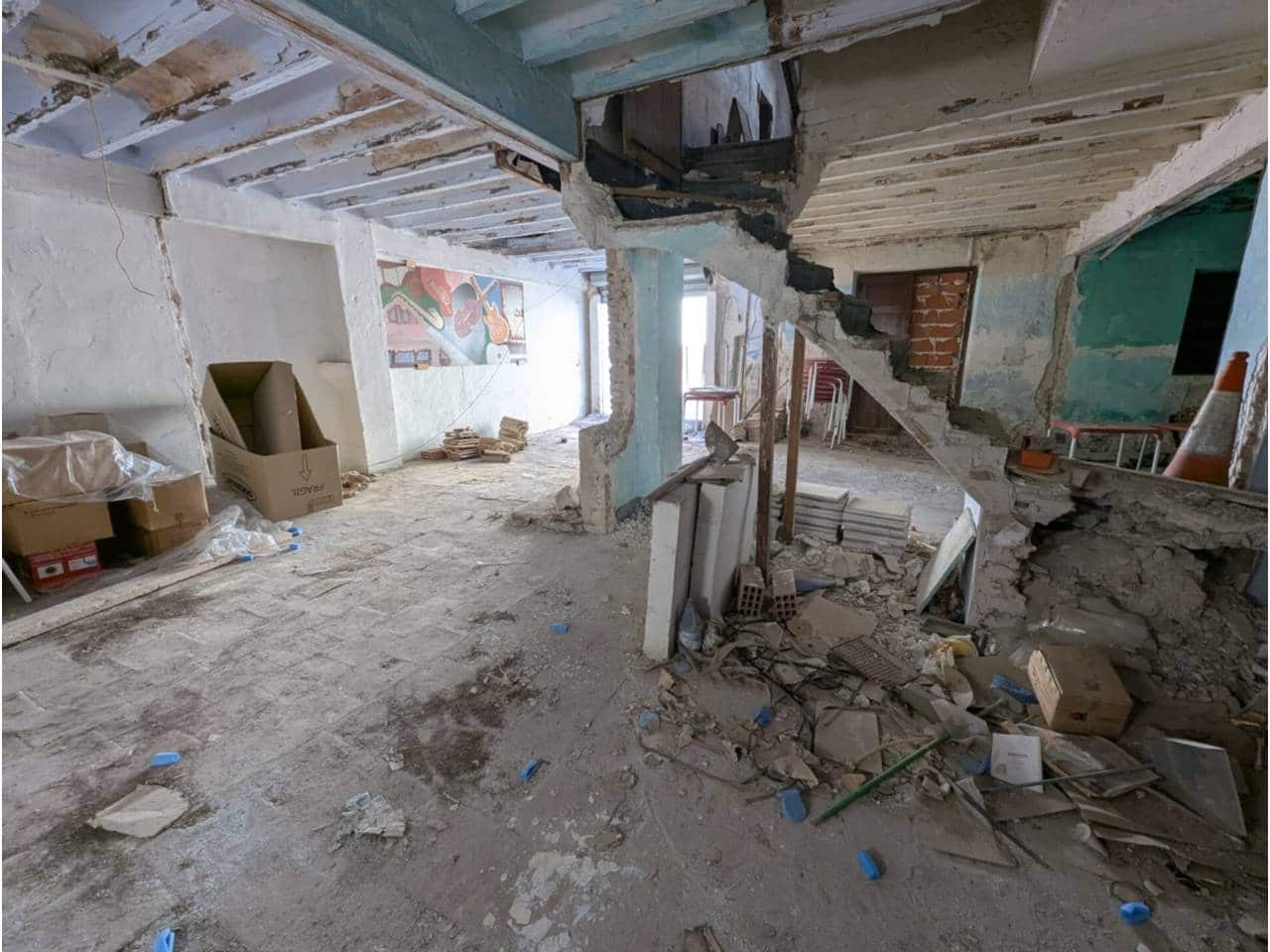 Erhverv til salg i Sax - € 159.000 (Ref: 9340551)