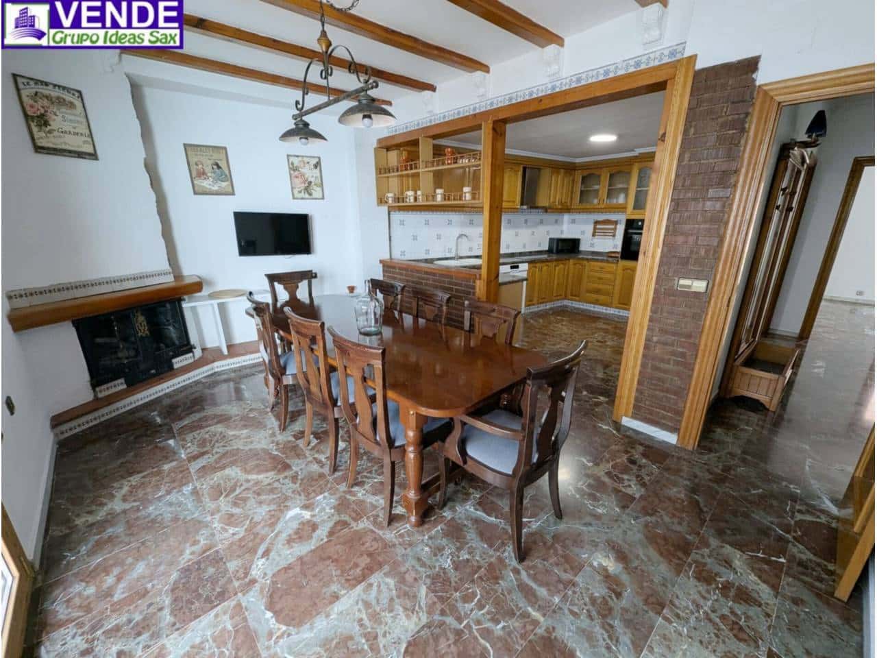 4 soveværelse Byhus til salg i Sax med garage - € 249.000 (Ref: 9371550)