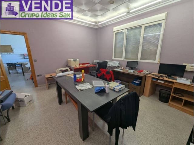 Business for sale in Sax with garage - € 260,000 (Ref: 9394404)