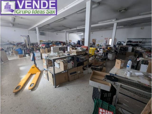 Business for sale in Sax with garage - € 260,000 (Ref: 9394404)