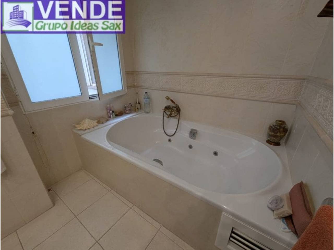 4 soverom Penthouse til salgs i Elda med garasje - € 375 000 (Ref: 9394405)