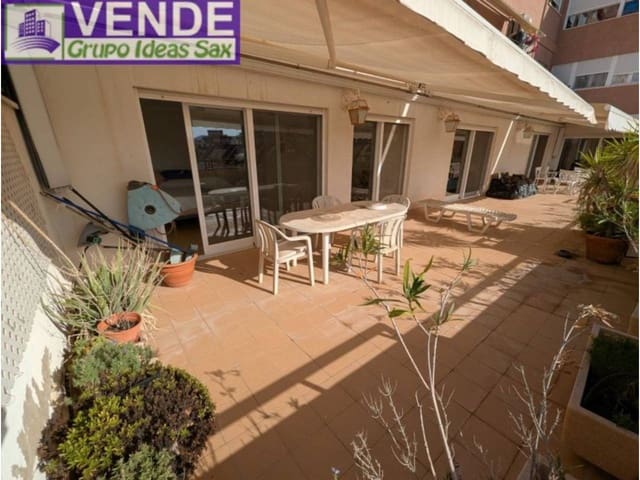 4 chambre Penthouse à vendre à Elda avec garage - 375 000 € (Ref: 9394405)