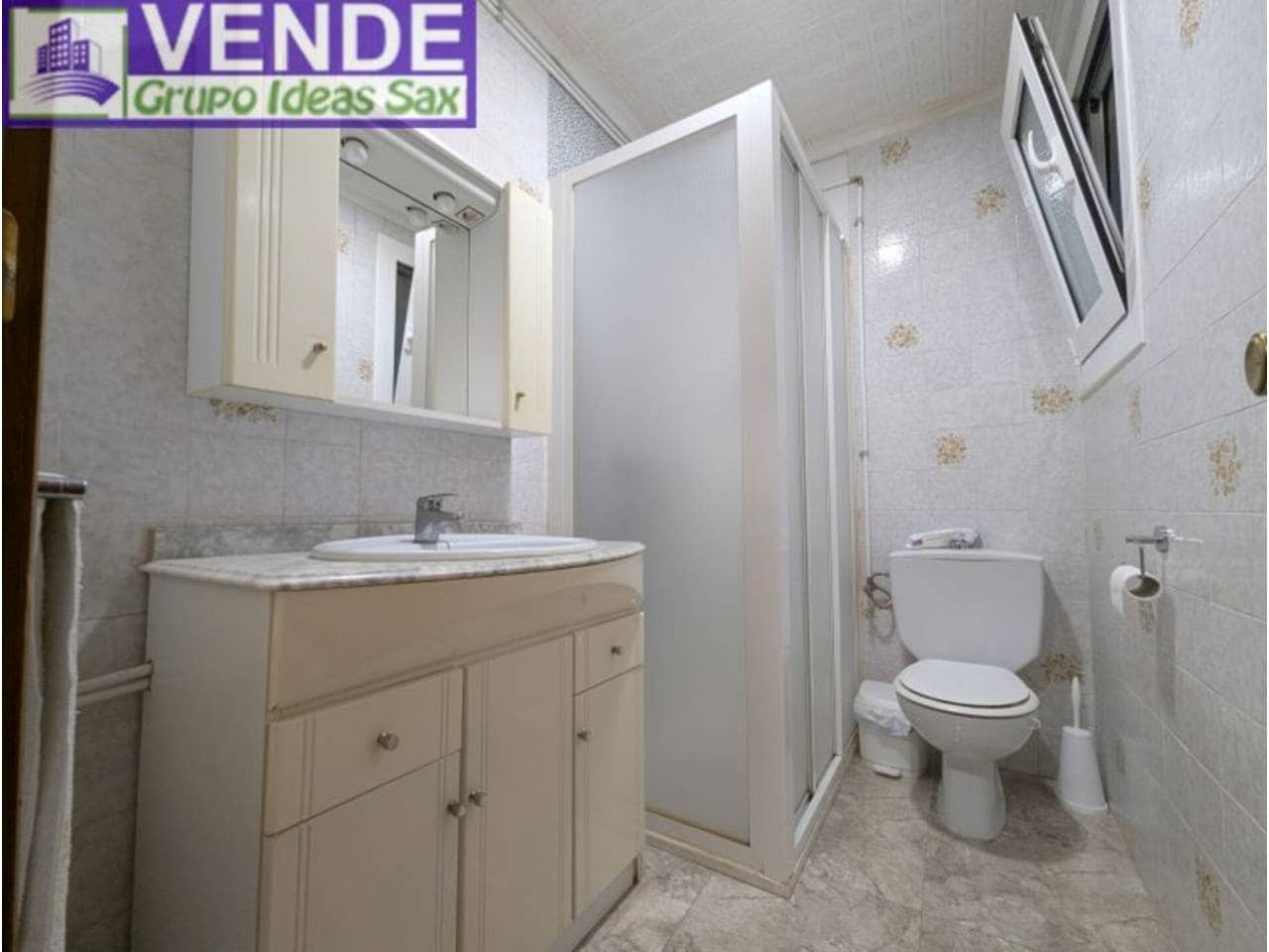 4 sovrum Lägenhet till salu i Sax - 76 000 € (Ref: 9398036)