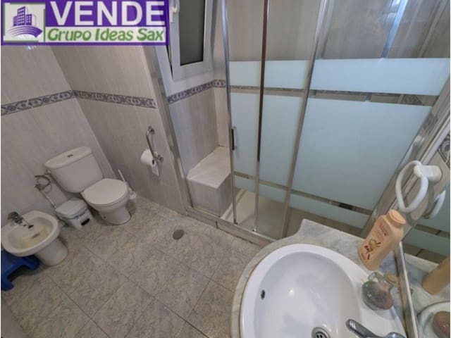 4 bedroom Flat for sale in Sax - € 76,000 (Ref: 9398036)