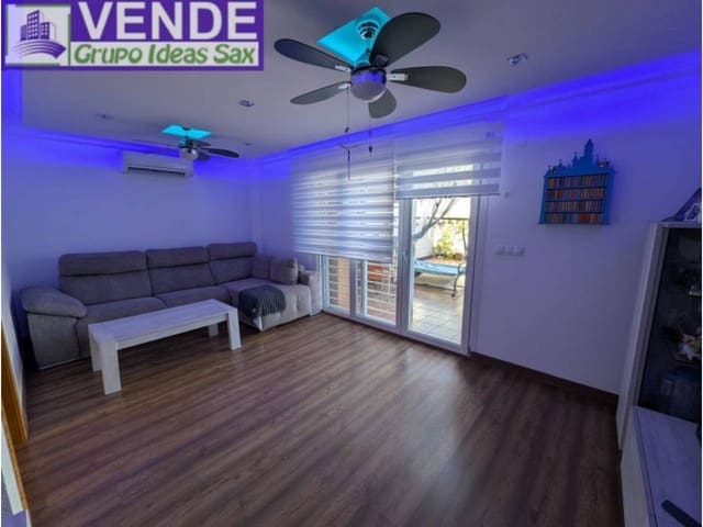 4 camera da letto Villetta a Schiera in vendita in Sax con garage - 210.000 € (Rif: 9585131)