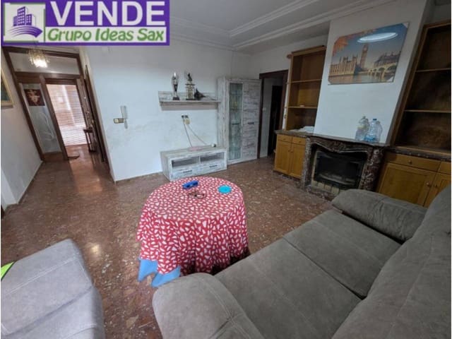 4 bedroom Flat for sale in Sax - € 126,000 (Ref: 9714384)