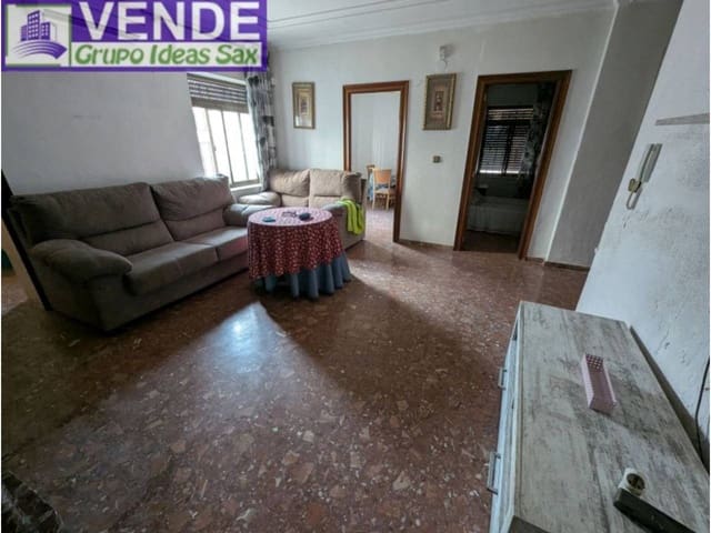 4 bedroom Flat for sale in Sax - € 126,000 (Ref: 9714384)