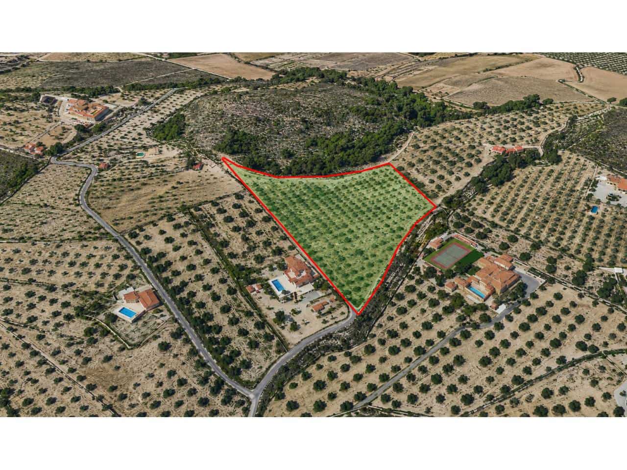 Terreno Não Urbanizado para venda em Sax - 49 000 € (Ref: 9895660)