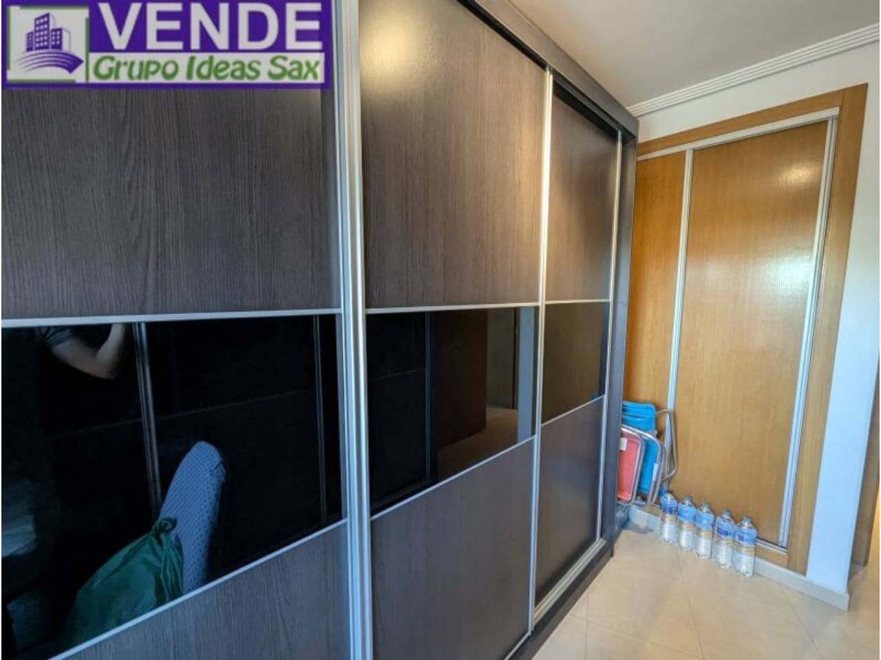 3 bedroom Flat for sale in Sax with pool garage - € 125,000 (Ref: 9926609)
