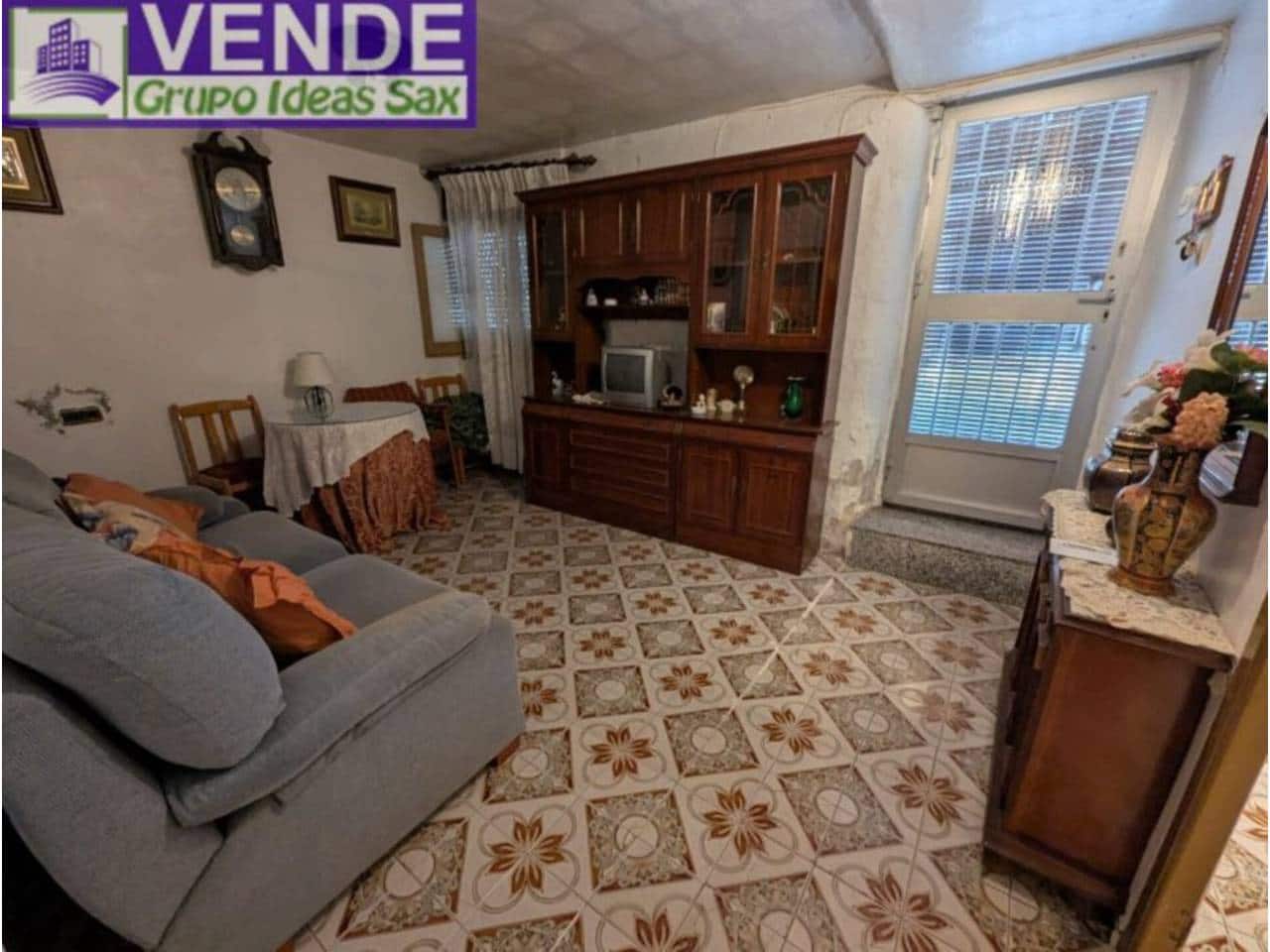 3 bedroom Townhouse for sale in Sax - € 80,000 (Ref: 9928631)