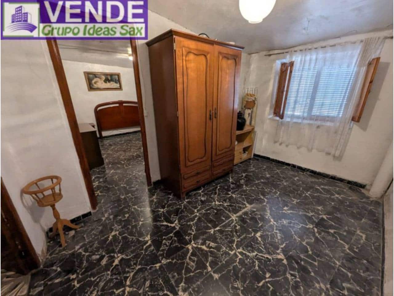 3 bedroom Townhouse for sale in Sax - € 80,000 (Ref: 9928631)