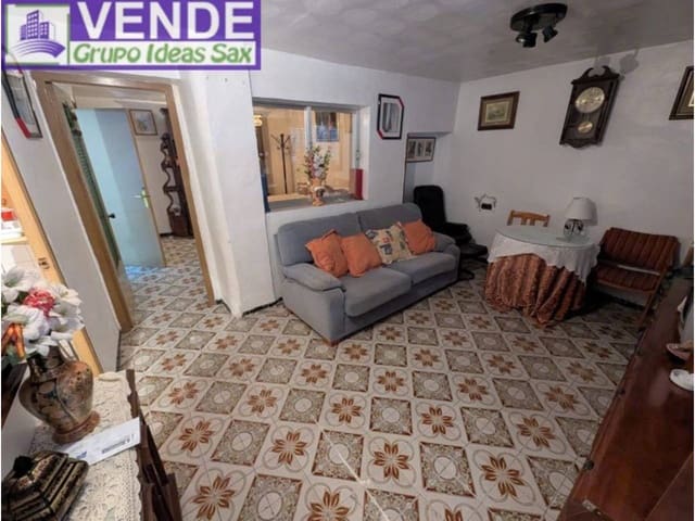 3 soveværelse Byhus til salg i Sax - € 80.000 (Ref: 9928631)