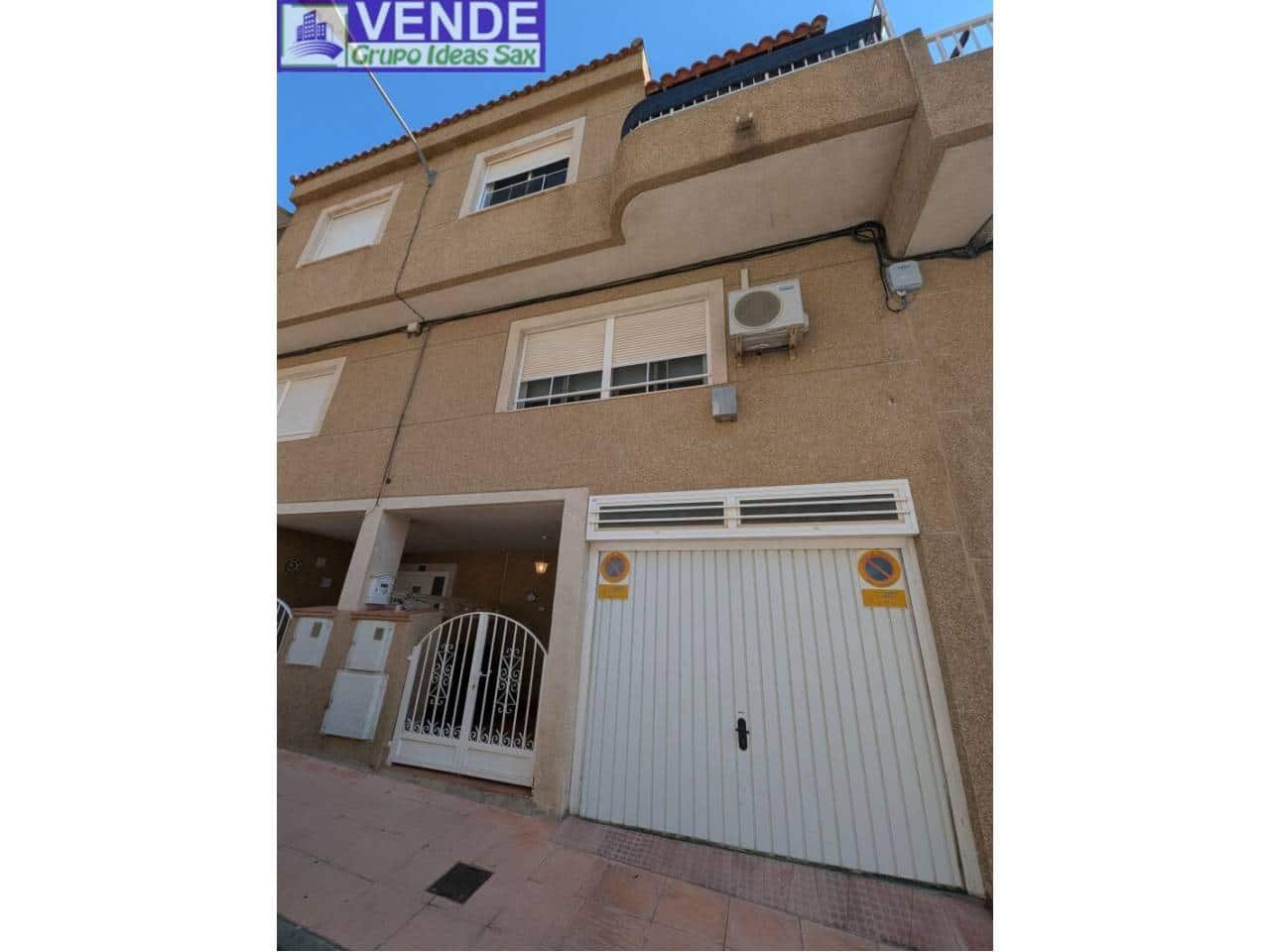 4 slaapkamer Rijtjeshuis te koop in Onil met garage - € 148.000 (Ref: 9945012)