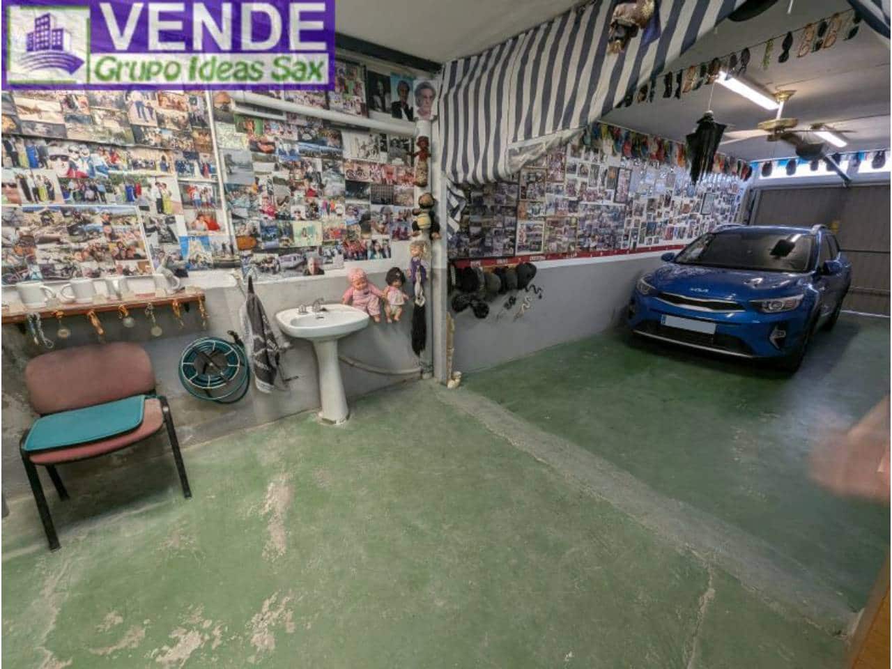 4 slaapkamer Rijtjeshuis te koop in Onil met garage - € 148.000 (Ref: 9945012)
