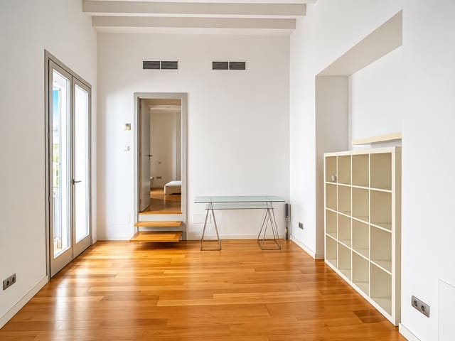 Appartement de 1 chambre à louer à La Llotja - Born, Palma de Mallorca avec piscine - 1 150 € (Ref: 10101152)