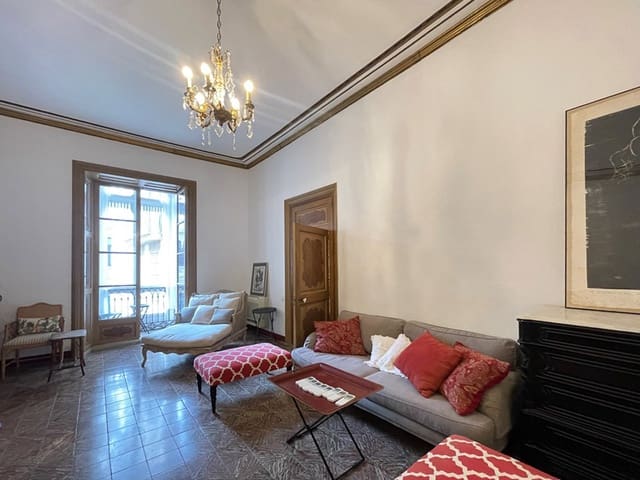 3 sovrum Lägenhet att hyra i Cort, Palma de Mallorca - 2 500 € (Ref: 3542107)