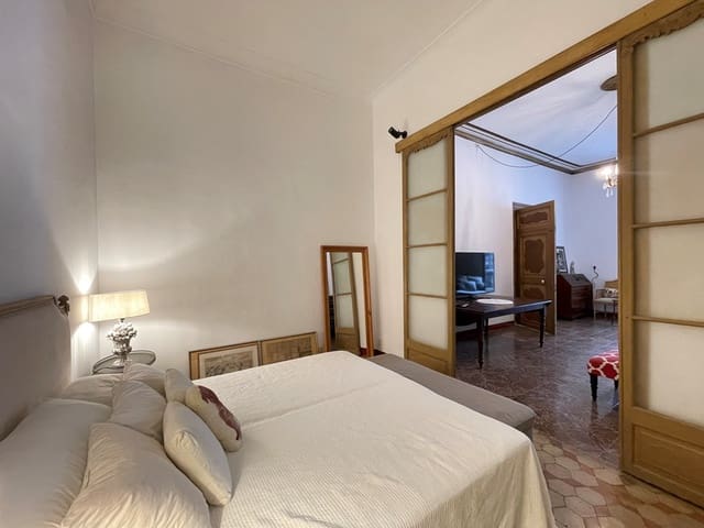 3 sovrum Lägenhet att hyra i Cort, Palma de Mallorca - 2 500 € (Ref: 3542107)