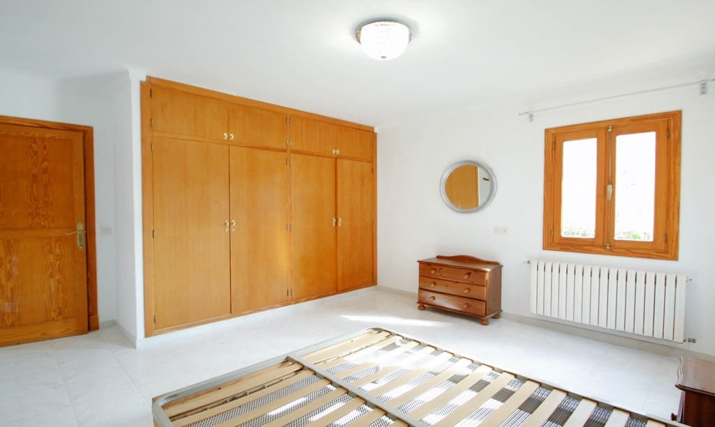 3 quarto Moradia para venda em Esporles - 750 000 € (Ref: 3877090)