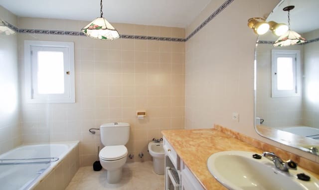 3 quarto Moradia para venda em Esporles - 750 000 € (Ref: 3877090)