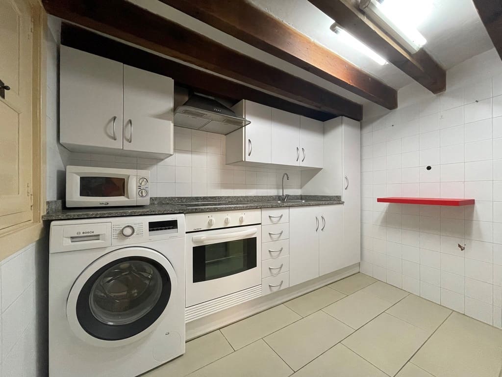 1 bedroom Apartment for rent in Palma de Mallorca - € 1,200 (Ref: 3994842)