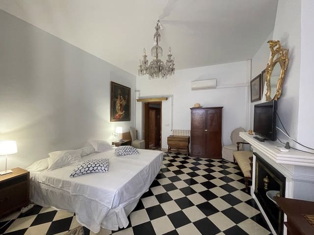 Huoneisto vuokrattavana paikassa La Seu, Palma de Mallorca - 1 100 € (Ref: 4003846)