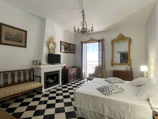 Lejlighed til leje i La Seu, Palma de Mallorca - € 1.150 (Ref: 4003846)