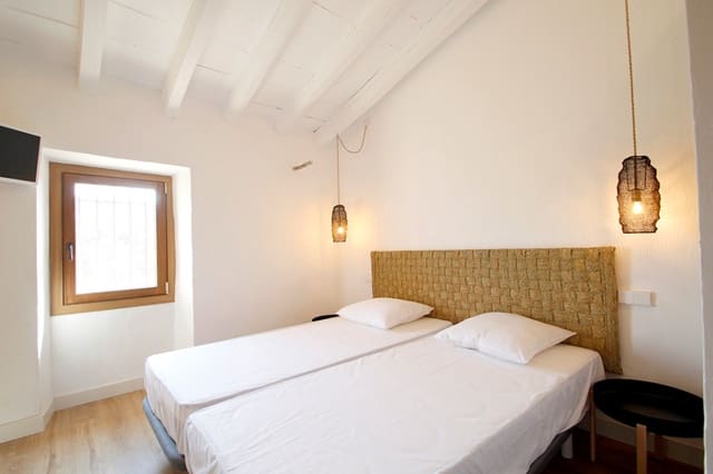 Villa/Maison de 5 chambres à louer à Llucmajor avec piscine garage - 5 400 € (Ref: 4074127)