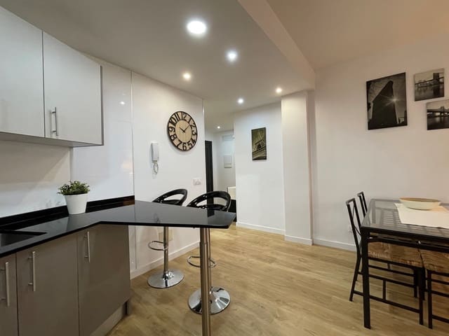 1 soveværelse Lejlighed til leje i Foners, Palma de Mallorca - € 1.300 (Ref: 4277652)