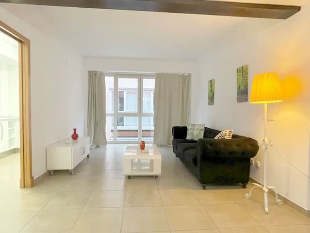 3 slaapkamer Appartement te huur in El Sindicat, Palma de Mallorca - € 1.450 (Ref: 4570539)