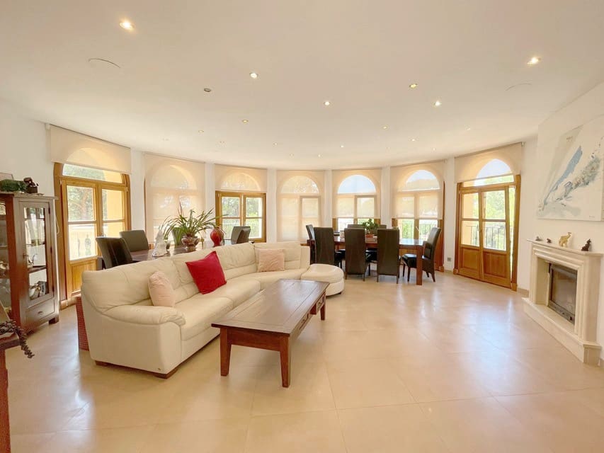 5 soveværelse Villa til salg i Peguera / Paguera med swimmingpool garage - € 1.980.000 (Ref: 6329078)