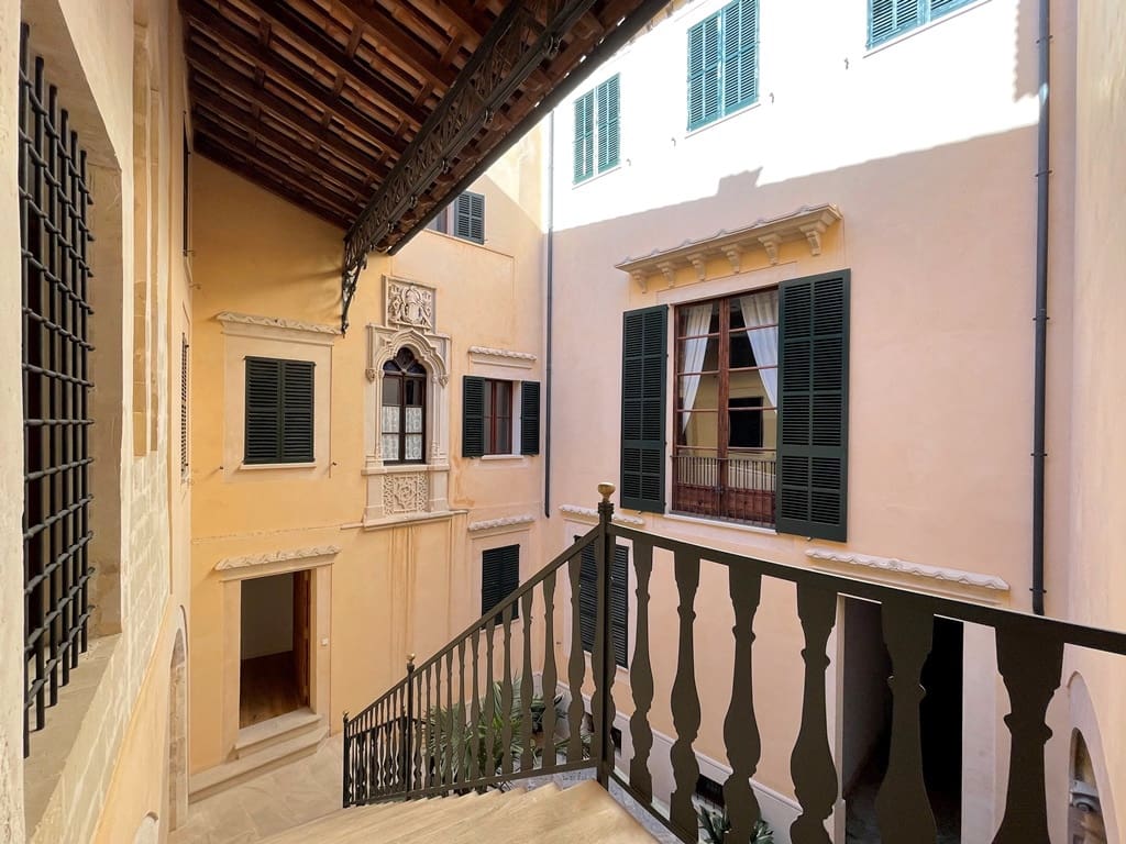 3 soveværelse Lejlighed til salg i Palma de Mallorca med garage - € 1.955.000 (Ref: 6581426)