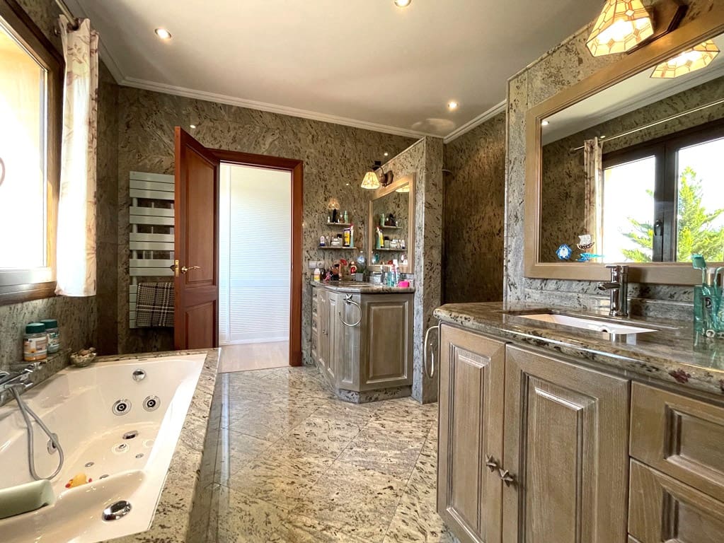 3 soveværelse Villa til salg i Colonia de Sant Jordi med swimmingpool garage - € 2.100.000 (Ref: 7183643)