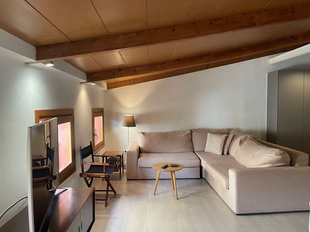 Appartement à louer à Cort, Palma de Mallorca - 1 800 € (Ref: 7253777)