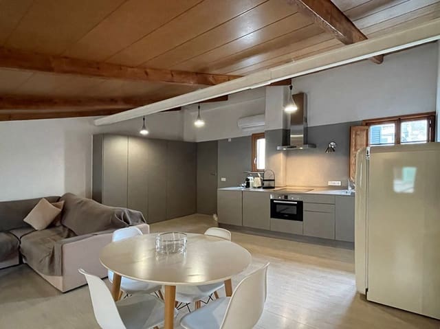 Appartement à louer à Cort, Palma de Mallorca - 1 800 € (Ref: 7253777)