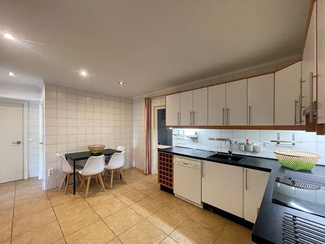 Apartamento de 4 habitaciones en Centro, Palma de Mallorca en alquiler - 2.200 € (Ref: 7302254)