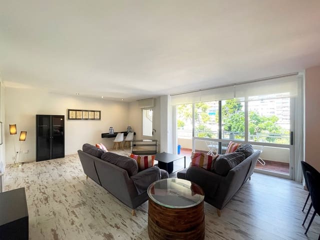 4 bedroom Apartment for rent in Centro, Palma de Mallorca - € 2,200 (Ref: 7302254)