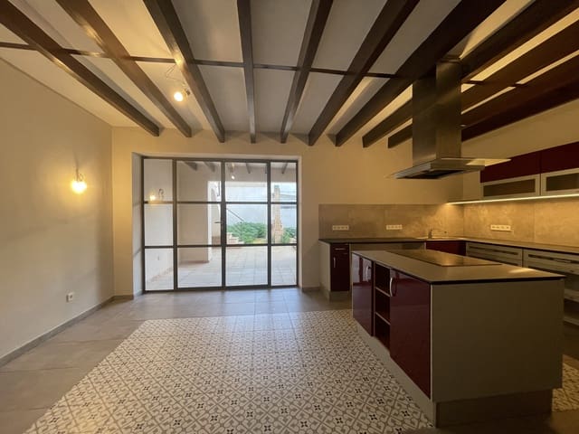 3 Zimmer Villa zu verkaufen in Llucmajor mit Garage - 770.000 € (Ref: 7311554)