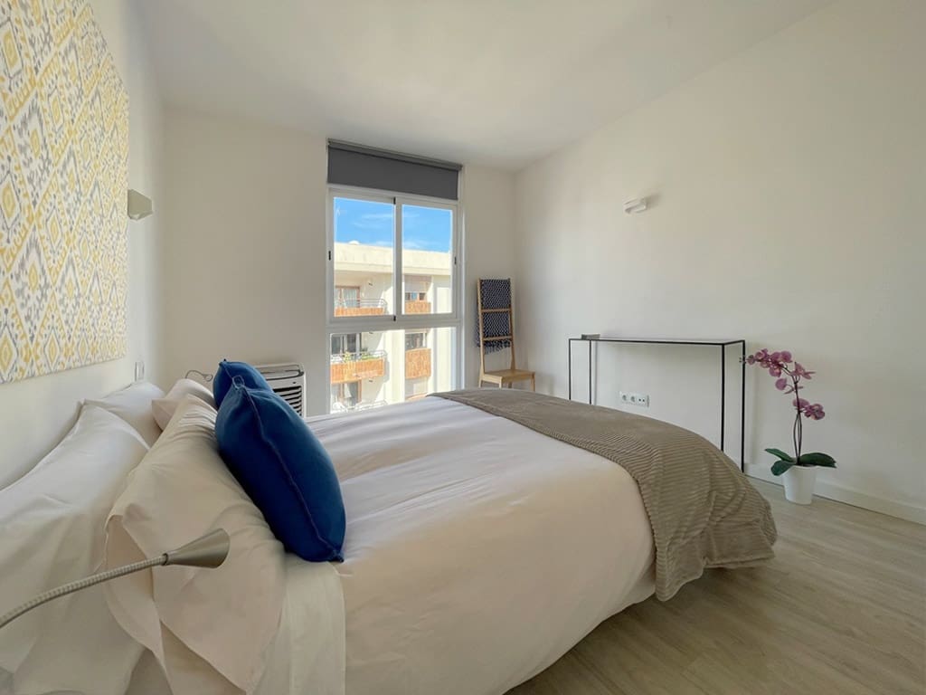 2 soveværelse Lejlighed til leje i Palma de Mallorca - € 1.600 (Ref: 7338229)