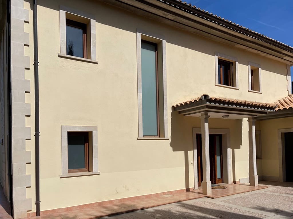 4 soverom Villa til salgs i Santa Ponsa med svømmebasseng garasje - € 2 800 000 (Ref: 7404388)