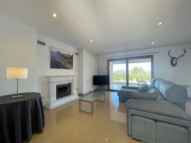 4 makuuhuone Huvila myytävänä paikassa Santa Ponsa, Calvià mukana uima-altaan 
autotalli - 2 800 000 € (Ref: 7404388)