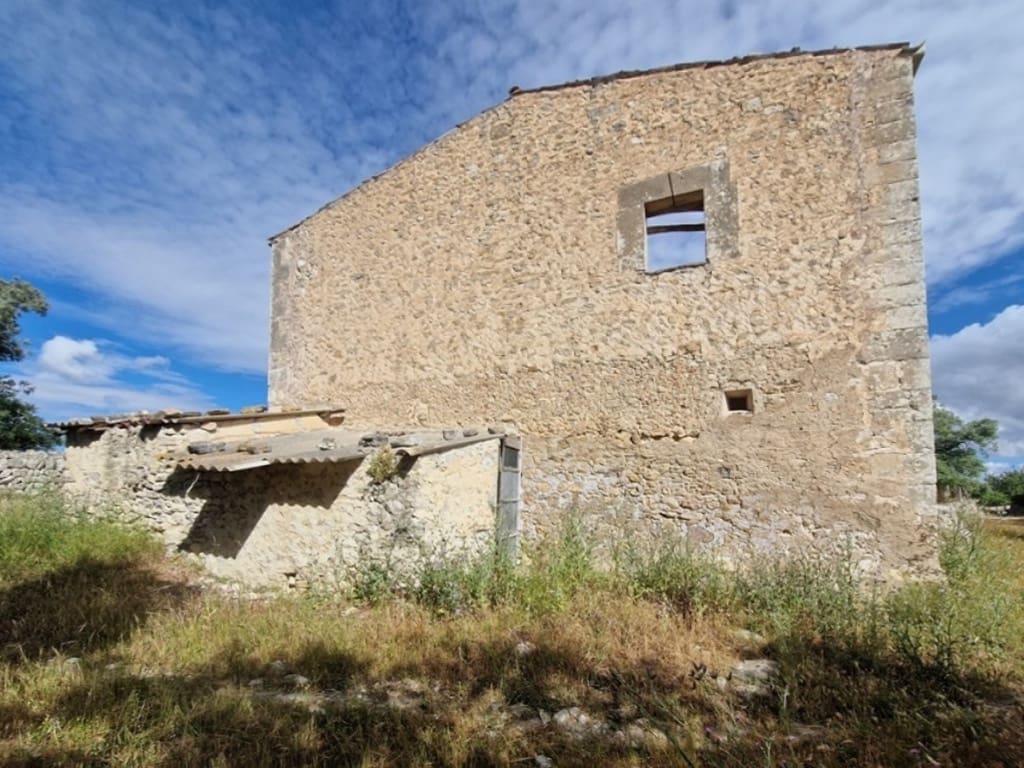 Villa til salgs i Montuiri - € 550 000 (Ref: 7632271)