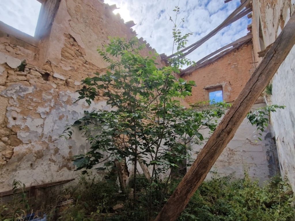 Villa til salgs i Montuiri - € 550 000 (Ref: 7632271)