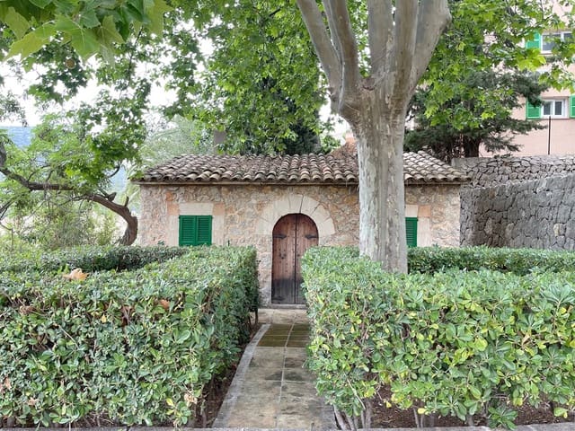 9 soveværelse Villa til salg i Valldemosa med swimmingpool garage - € 2.600.000 (Ref: 7642124)