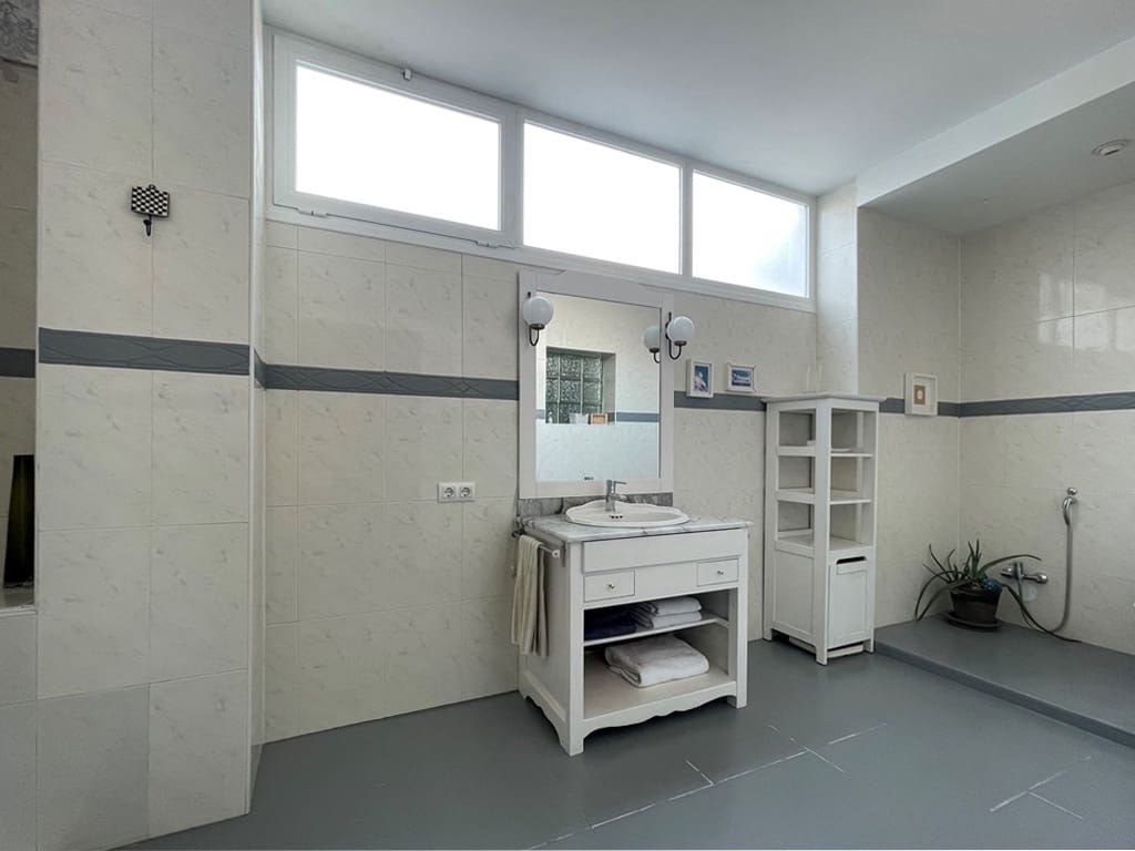 Appartement de 3 chambres à louer à Palma de Mallorca - 1 800 € (Ref: 8153949)