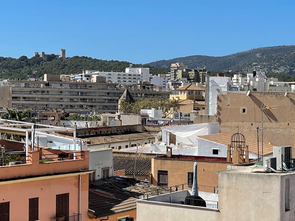 Appartement de 3 chambres à louer à Palma de Mallorca - 1 800 € (Ref: 8153949)